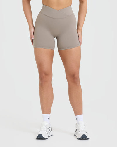 Unified Wrap Shorts 6" | Minky