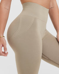 Effortless Seamless Leggings with White Logo | Washed Sandstone