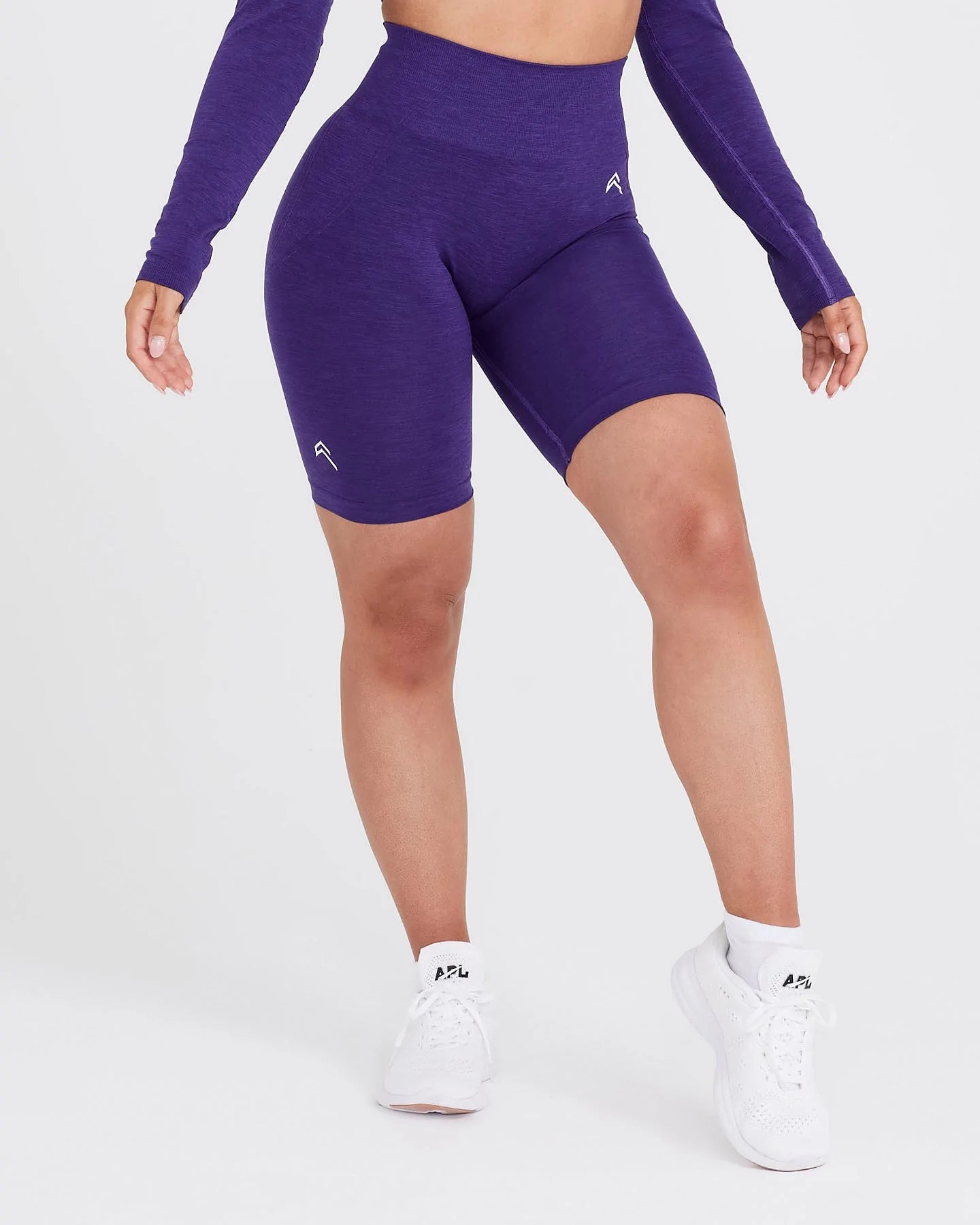 Effortless Seamless Cycling Shorts with White Logo | Amethyst