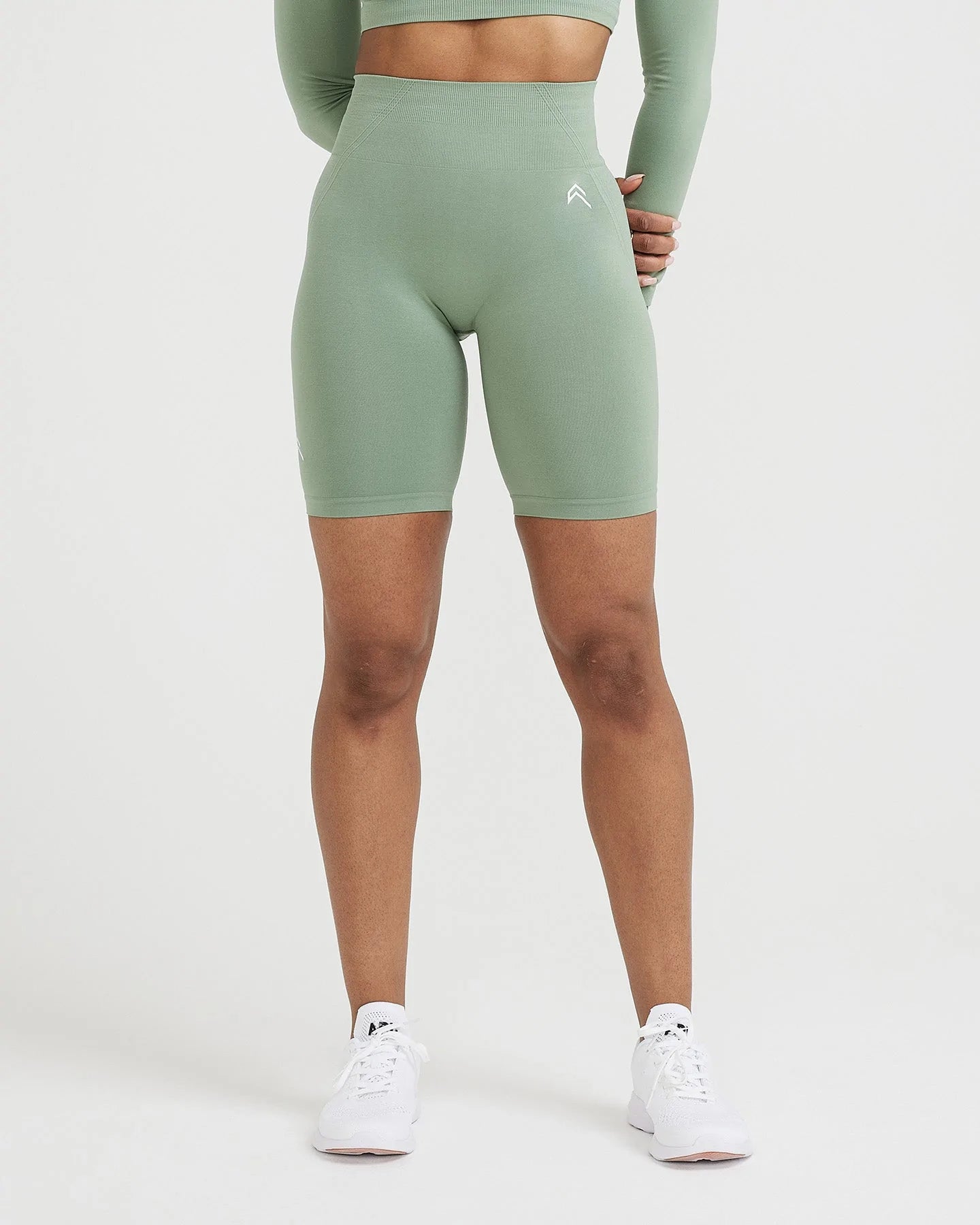 Effortless Seamless Cycling Shorts with White Logo | Sage