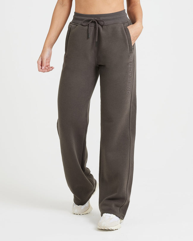 Classic Lounge Straight Leg Joggers | Deep Taupe