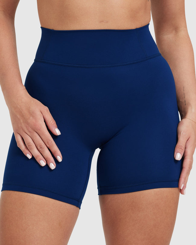 Timeless High Waisted Shorts 6" | Midnight