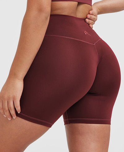 Timeless High Waisted Shorts 6" | Mulled Wine