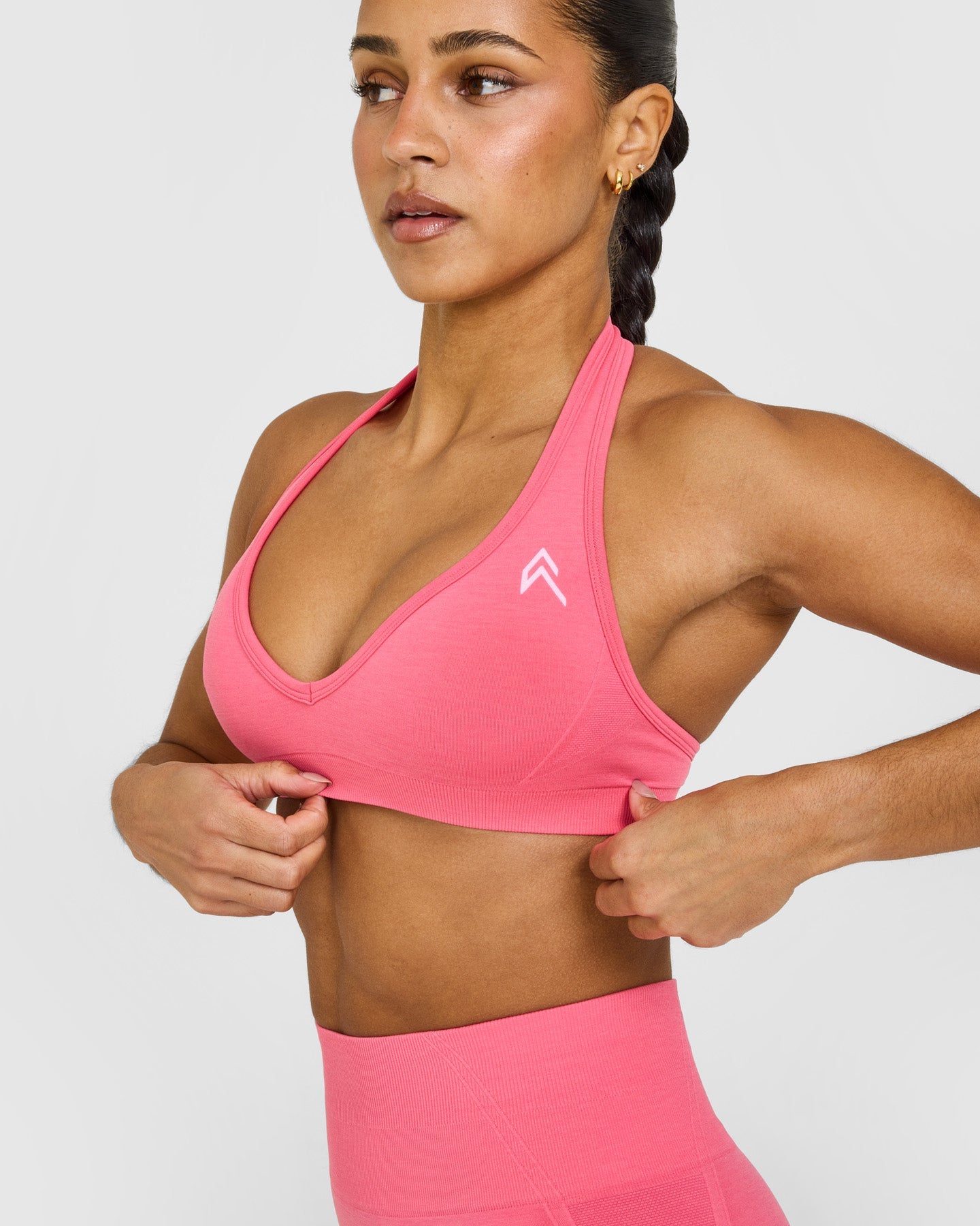 Effortless Seamless Halter Neck Sports Bra with White Logo | Hot Girl Pink