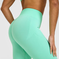 EnhanceLift™ Seamless Leggings with White Logo | Peppermint Green