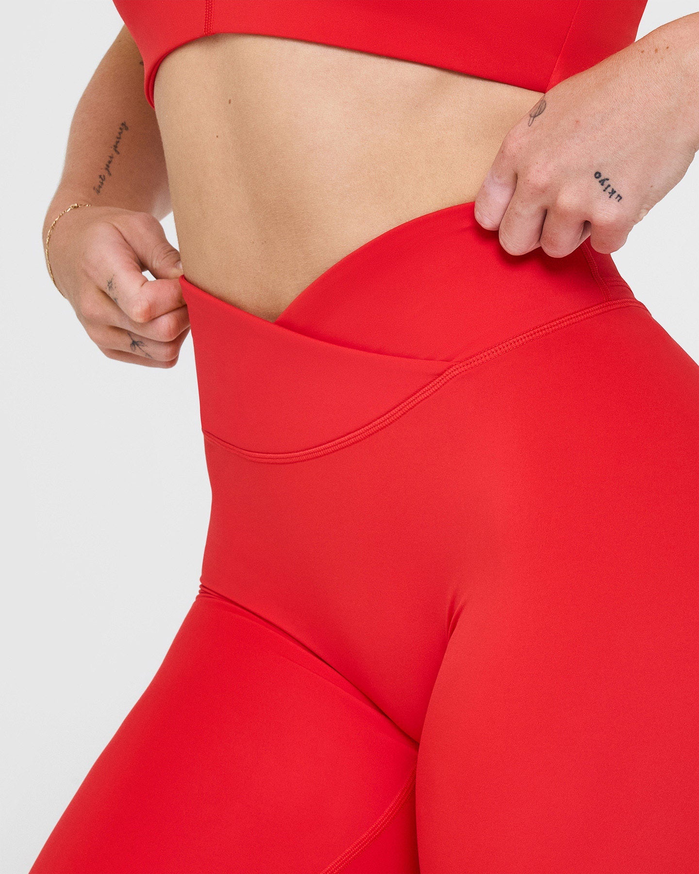 UnifiedMove™ Wrap Leggings | Muscle Mommy Red