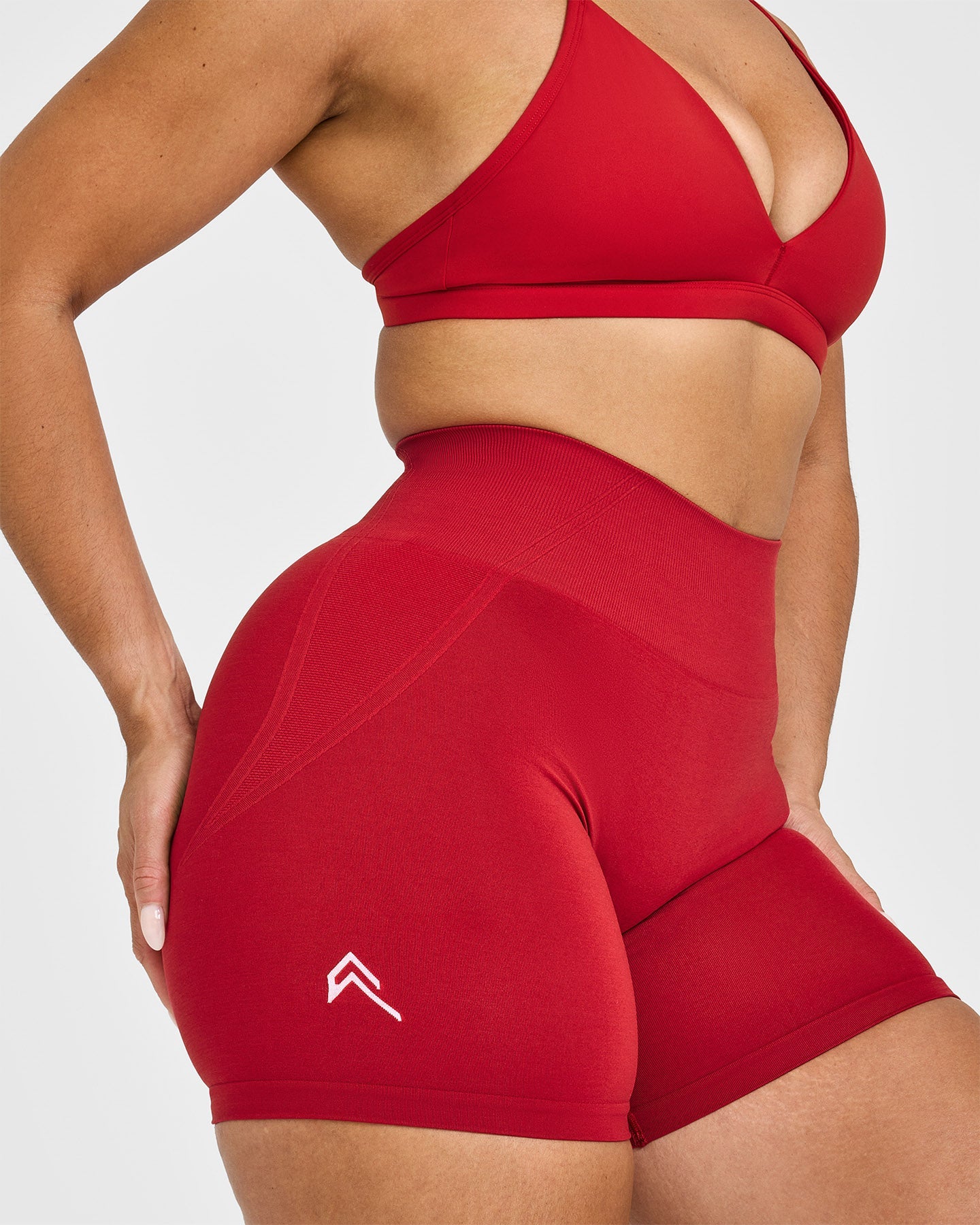 EffortlessLift™ Seamless Shorts with White Logo | Toasted Red