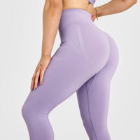 EffortlessLift™ Seamless Leggings with White Logo | Wisteria Purple