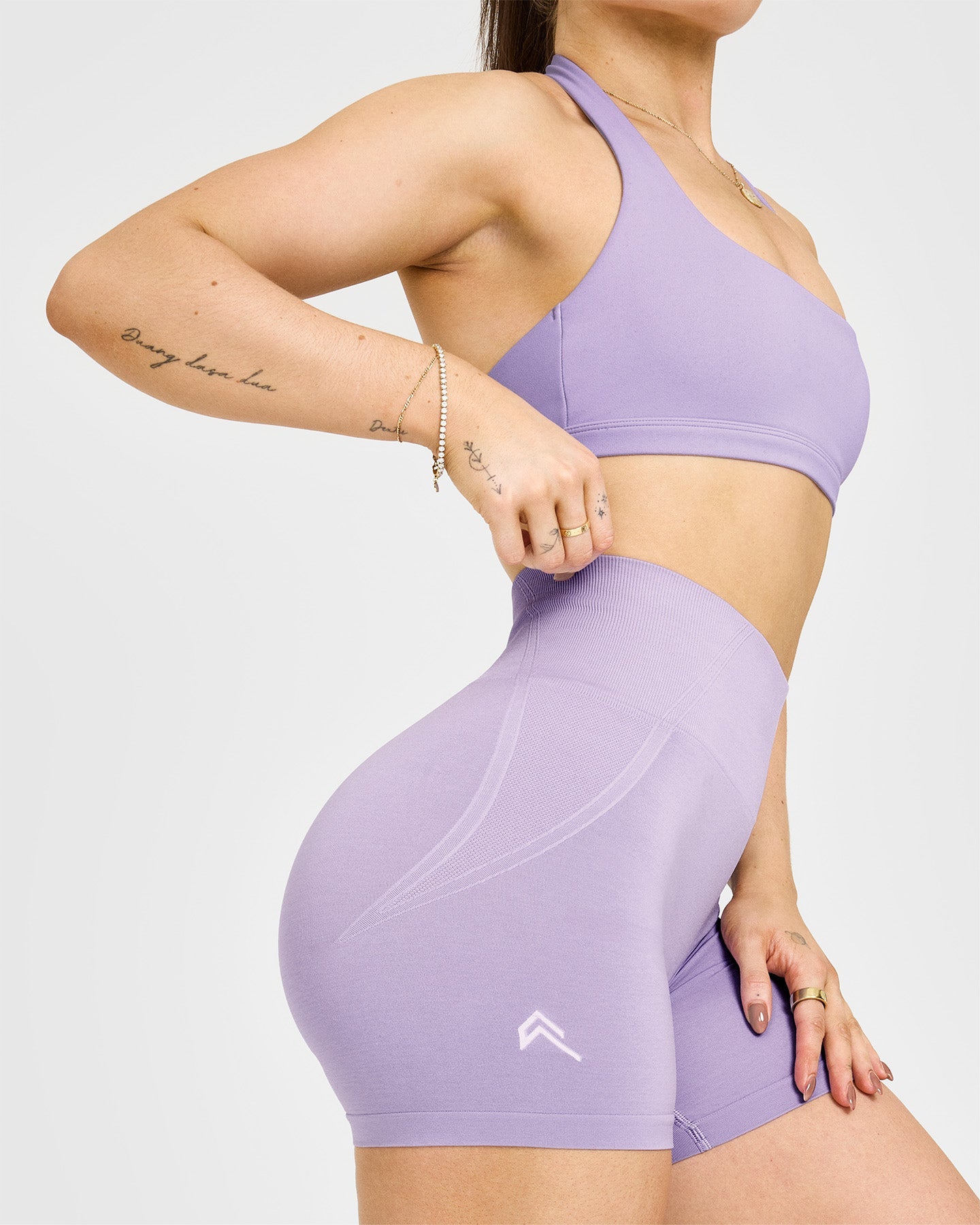 EffortlessLift™ Seamless Shorts with White Logo | Wisteria Purple