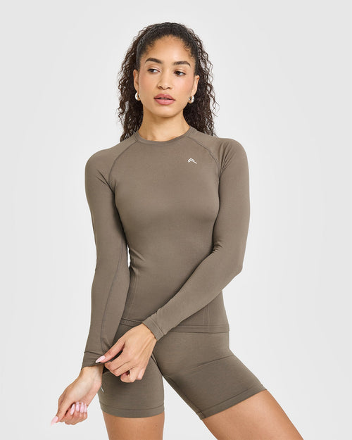 Oner Modal Go To Seamless Fitted Long Sleeve Top | Moss Brown