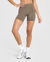 Unified High Waisted Shorts 6" | Moss Brown