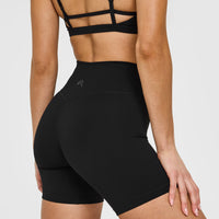 Timeless High Waisted Shorts 6" | Black