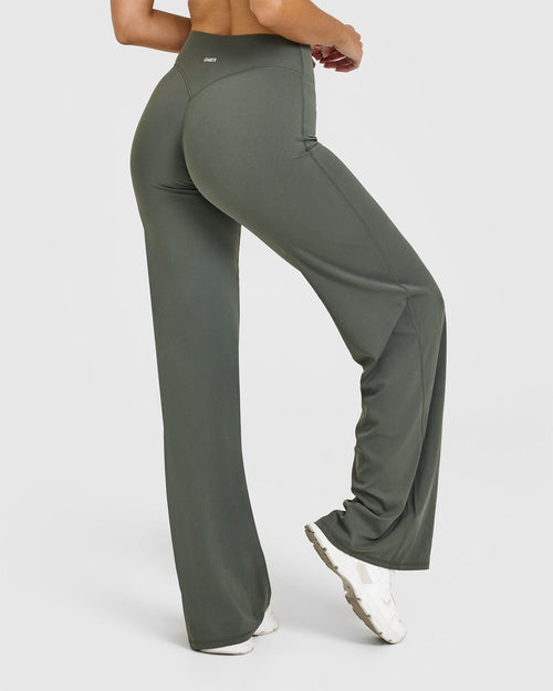 SoftMotion™ Straight Leg Bottoms with White Logo | Dark Khaki