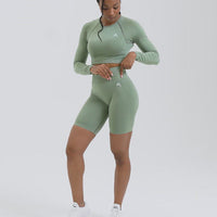 EffortlessLift™ Seamless Cycling Shorts with White Logo | Sage