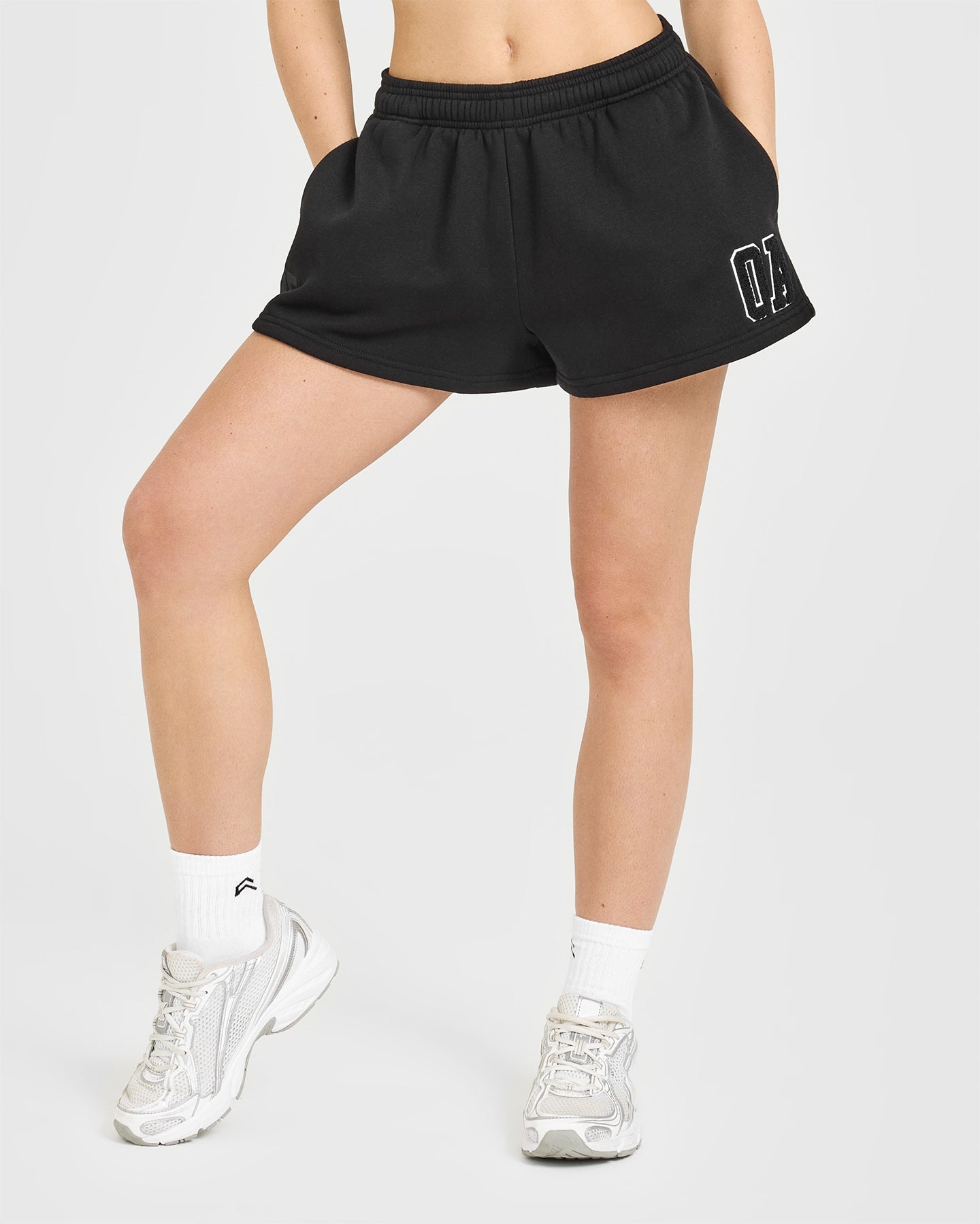 Foundations Oversized 25 Shorts