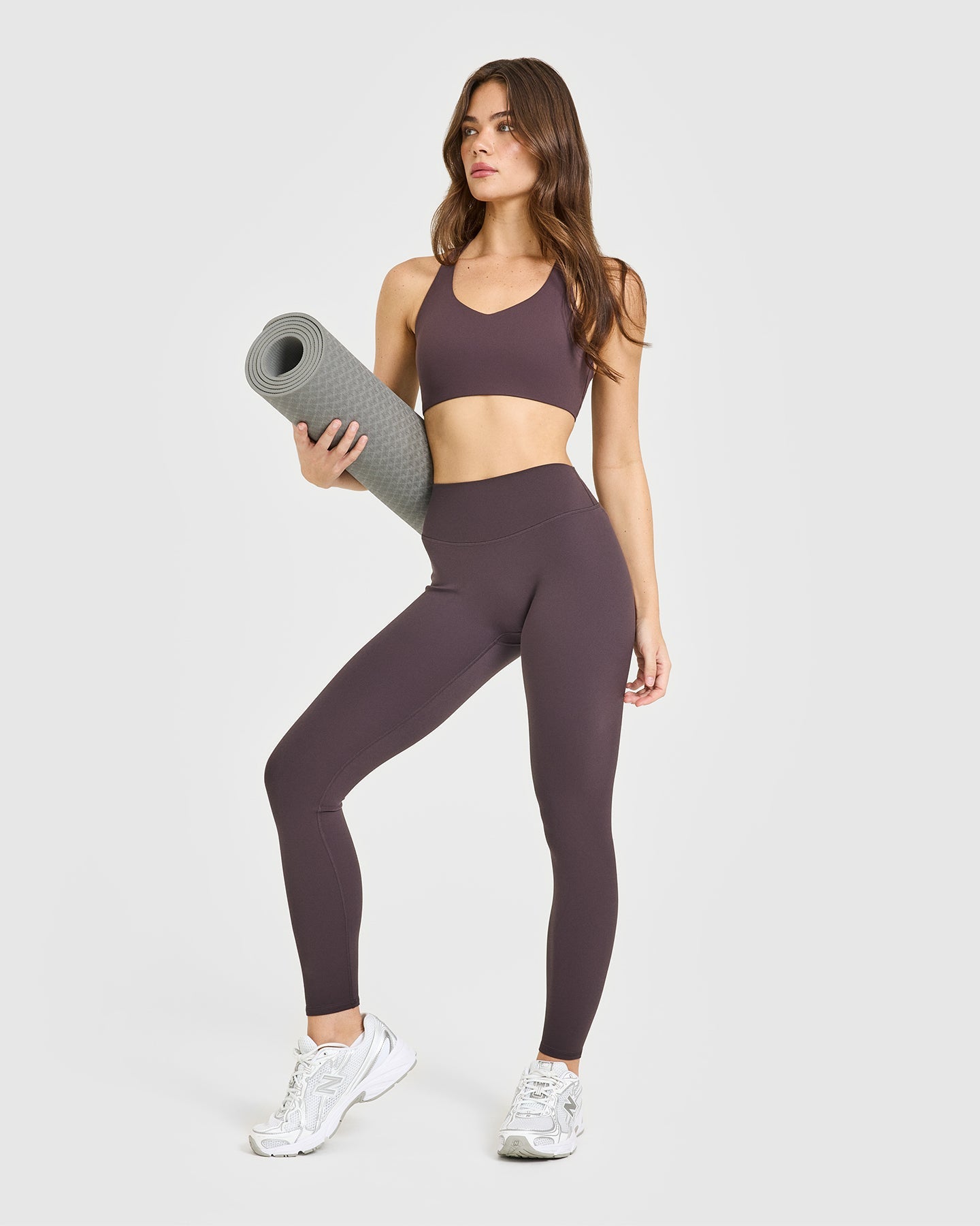 SoftMotion™ High Waisted Leggings with White Logo | Dark Umber Brown