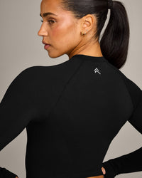 Oner Seamless Fitted Long Sleeve Mid Top | Soft Black