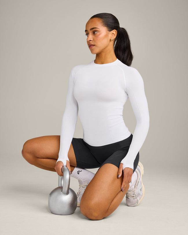 Oner Seamless Fitted Long Sleeve Regular Top | White