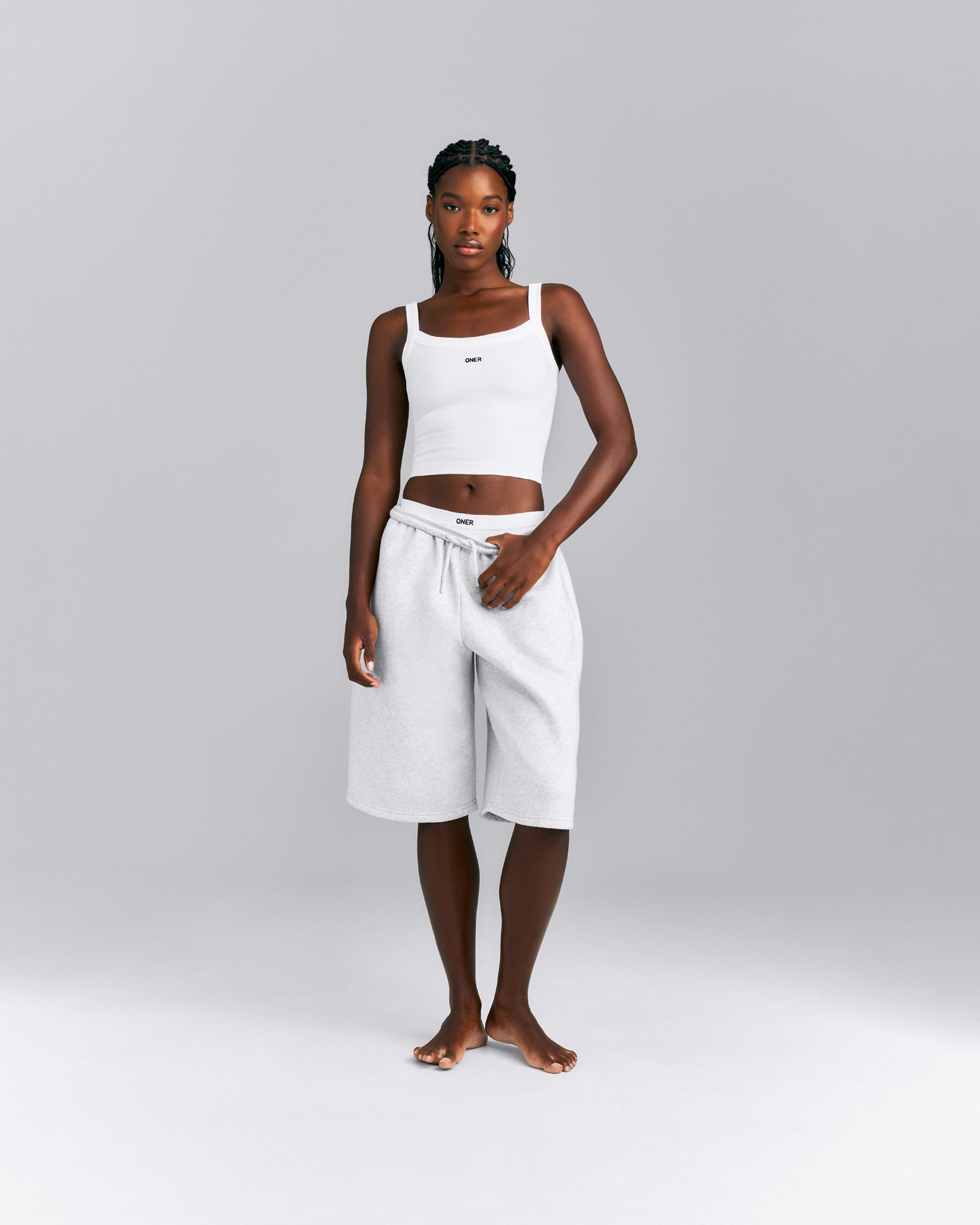 Seamless Scoop Neck Vest | White