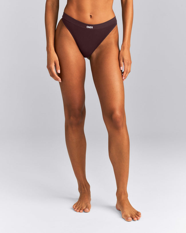 Seamless Thong | Plum Brown