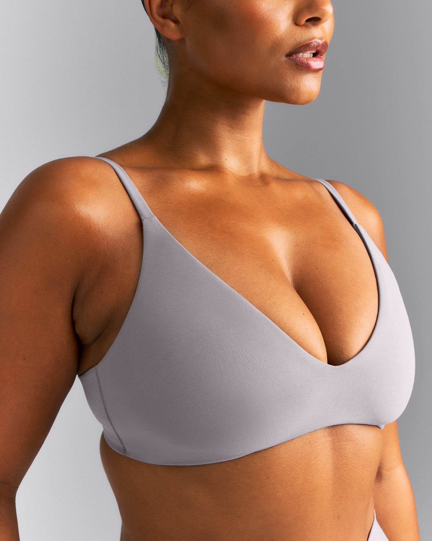 SoftMotion™ Strappy Scoop Bralette | Zinc Grey