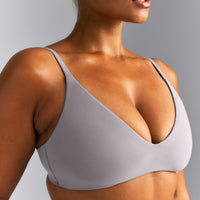 SoftMotion™ Strappy Scoop Bralette | Zinc Grey