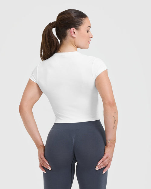 Align t shirt dressed up with some leather pants 🖤 : r/lululemon
