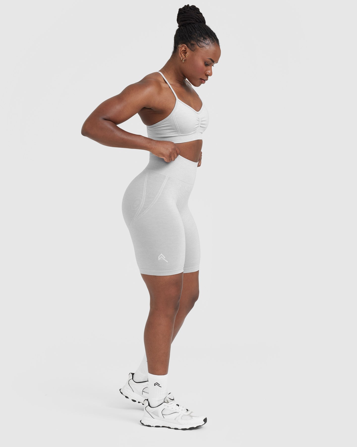 EffortlessLift™ Seamless Cycling Shorts with White Logo | Grey Marl