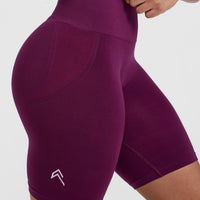 EffortlessLift™ Seamless Cycling Shorts with White Logo | Ripe Fig