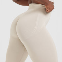 EffortlessLift™ Seamless Leggings with White Logo | Sand