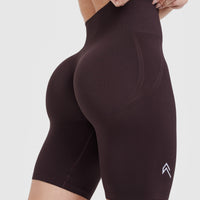 EffortlessLift™ Seamless Cycling Shorts with White Logo | 70% Cocoa