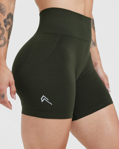 EffortlessLift™ Seamless Shorts with White Logo | Khaki