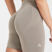 EffortlessLift™ Seamless Cycling Shorts with White Logo | Minky