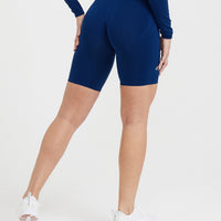 EffortlessLift™ Seamless Cycling Shorts with White Logo | Midnight