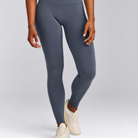 EffortlessLift™ Seamless Mid Rise Leggings with Grey Logo | Light Granite Blue