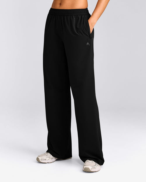 AirMove™ Straight Leg Bottoms with Reflective Logo | Black