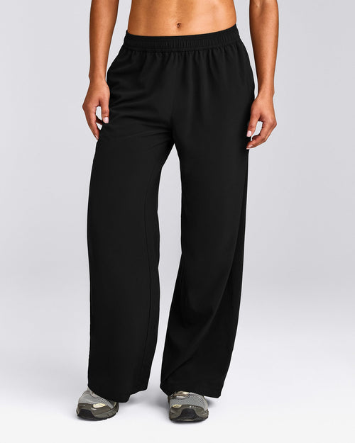 AirMove™ Straight Leg Bottoms New Branding | Black