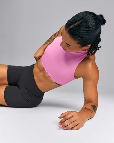 EasyLift™ High Neck Sports Bra | Power Pink