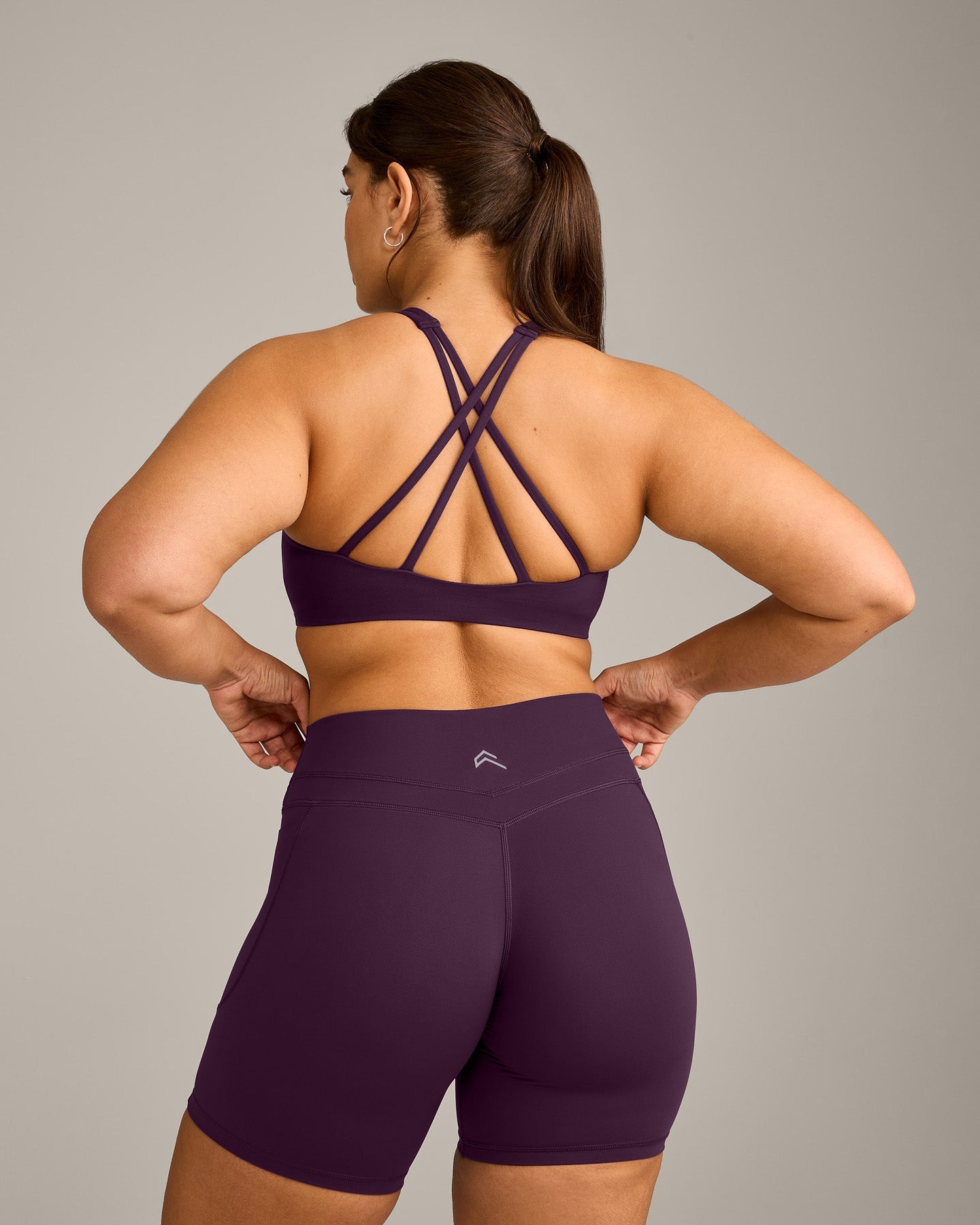 EasyLift™ High Neck Sports Bra with Grey Logo | Blackberry Purple