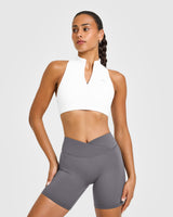 EasyLift™ Zip High Neck Sports Bra | White