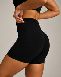 EffortlessLift™ Seamless Mid Rise Shorts with Grey Logo | Black