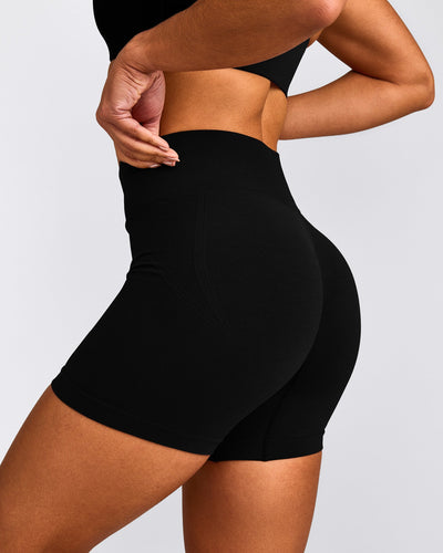 EffortlessLift™ Seamless Mid Rise Shorts with Grey Logo | Black