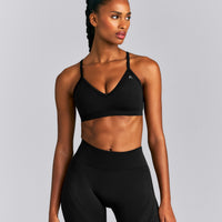 EnhanceLift™ Seamless Strappy Sports Bra | Black