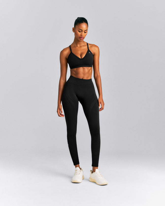 EnhanceLift™ Seamless Strappy Sports Bra | Black
