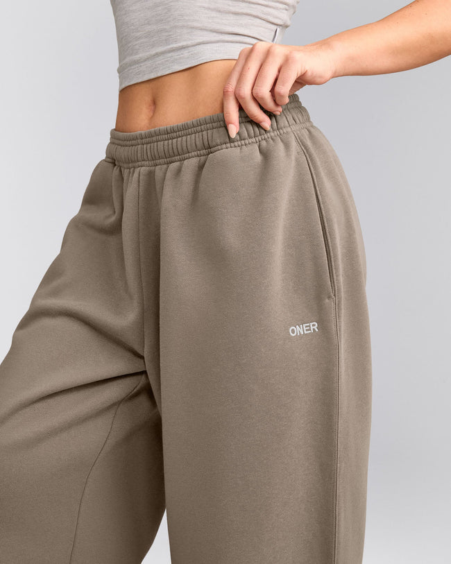 Foundations Cosy Oversized Straight Leg Joggers | Minky