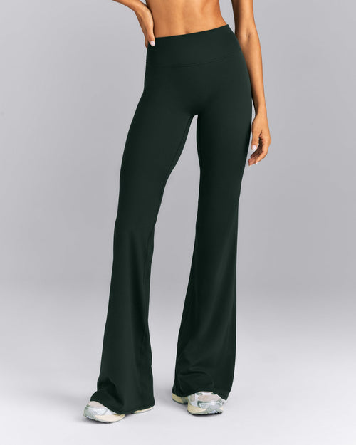 SoftMotion™ Flared Leggings | Emerald Noir