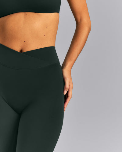 SoftMotion™ Wrap Flared Leggings | Emerald Noir