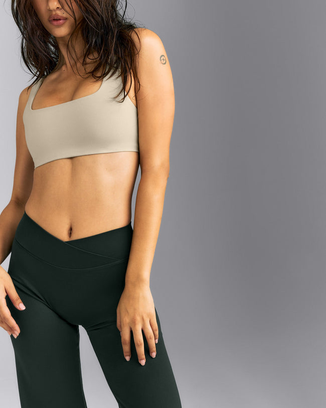 SoftMotion™ Wrap Straight Leg Leggings | Emerald Noir