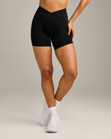 UnifiedMove Wrap Shorts 6" with Reflective Logo | Black