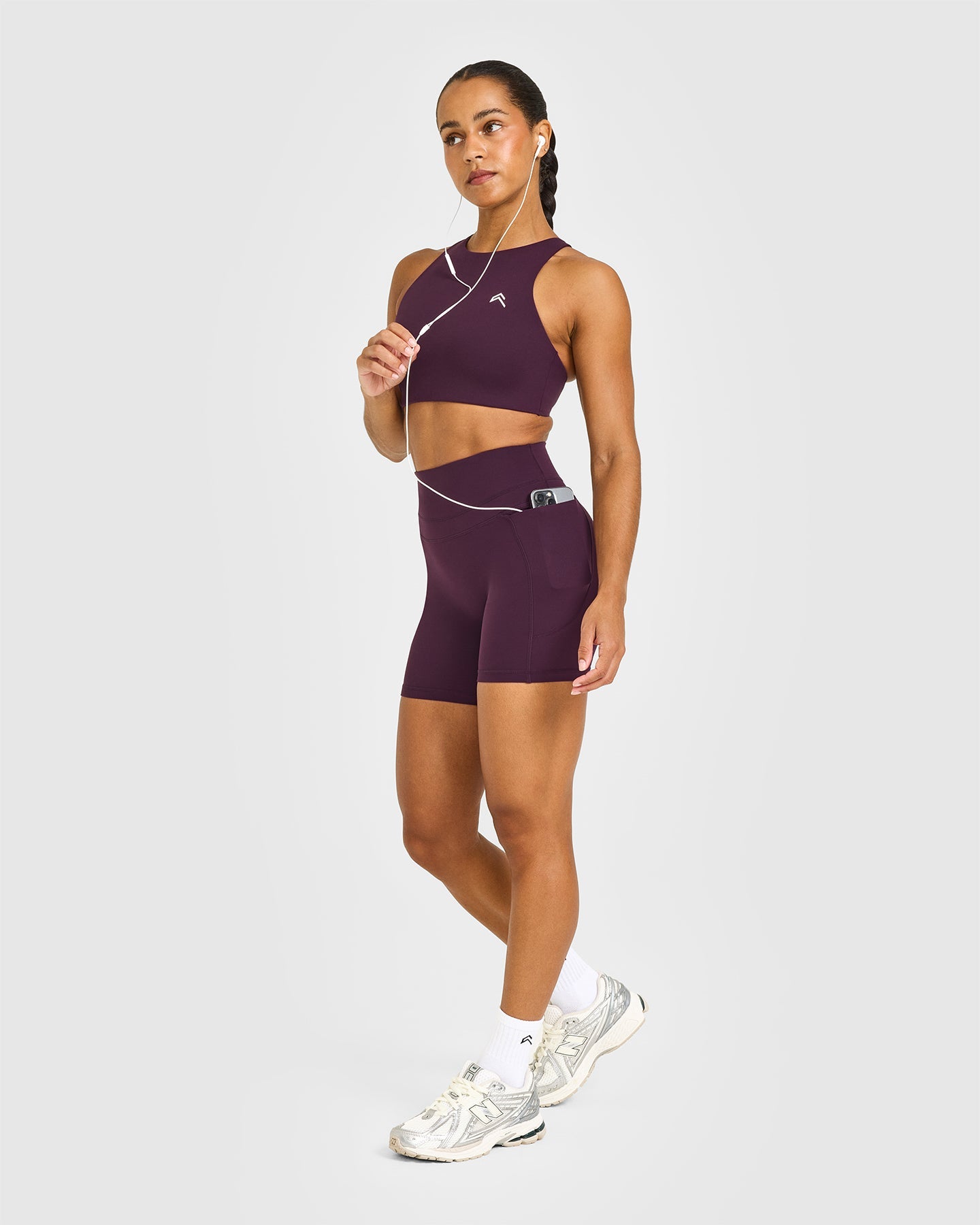 UnifiedMove™ High Waisted Pocket Shorts 6" | Blackberry Purple
